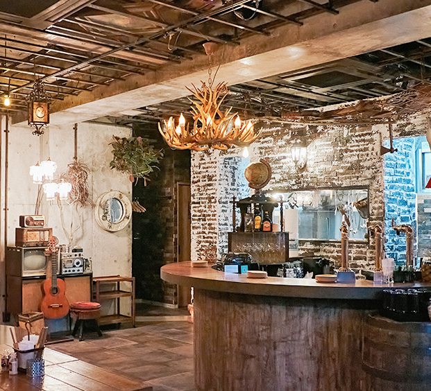 MonkeyCinemaRestaurant